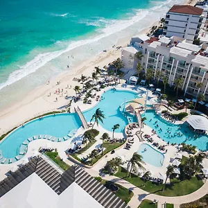 https://now-jade-riviera-cancun.allrivieramayahotels.com