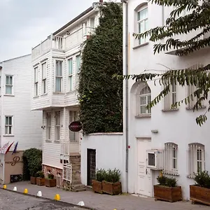 https://premist-boutique-hotel.istanbul-turkeyhotels.com