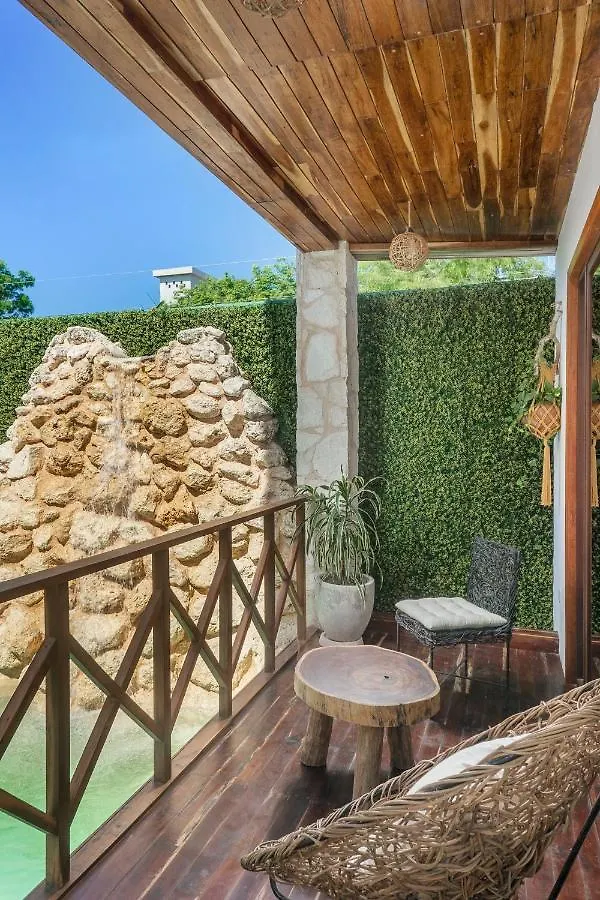 Lagoon Boutique Hotel - Luxury Chaman Experience Tulum