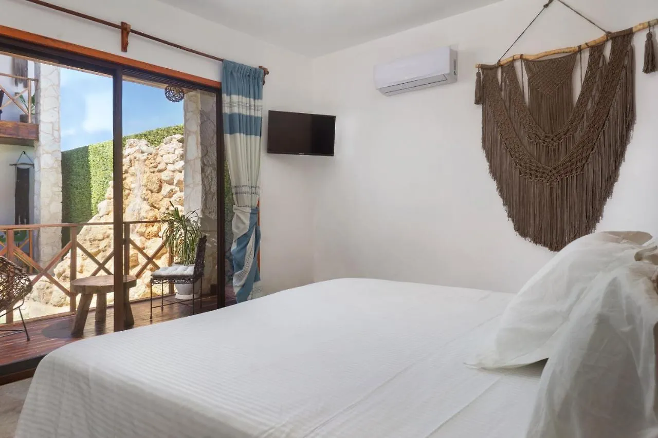 Lagoon Boutique Hotel - Luxury Chaman Experience Tulum